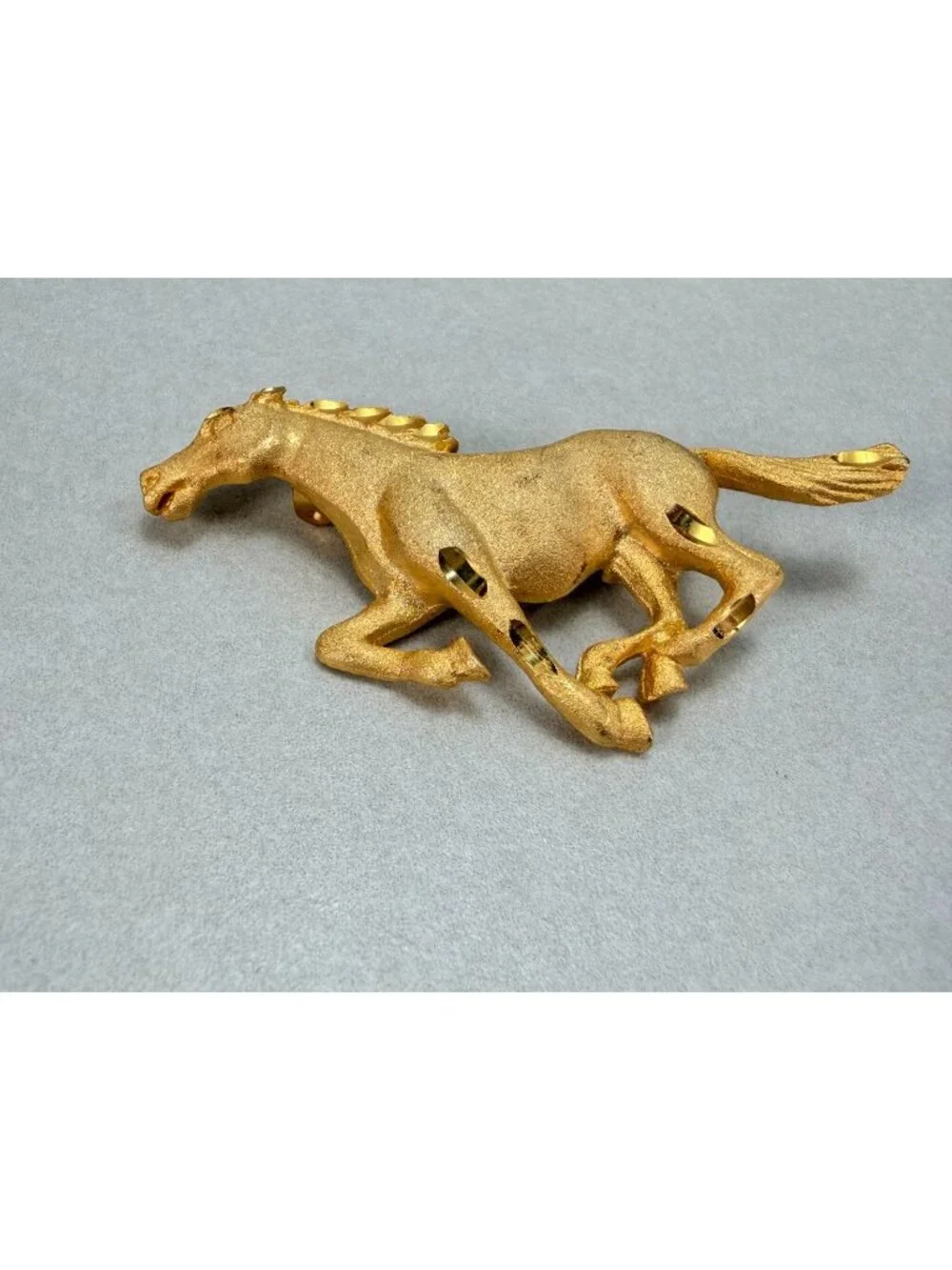 Vintage Gold Tone Running Horse Brooch Stallion Equestrian Figural Pin Unsigned
